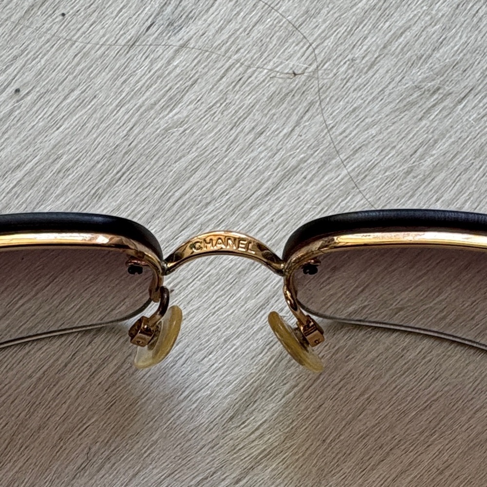CHANEL Gold Frame with Brown Lenses Sunglasses - Picture 2 of 6